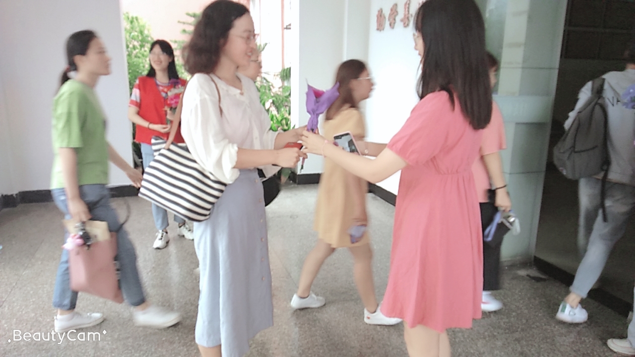 5d78cdc3de380.jpg 5d78cdc3de380.jpg